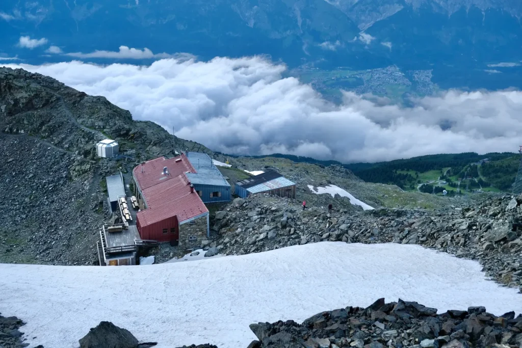 Wandelen over de Inntaler Höhenweg